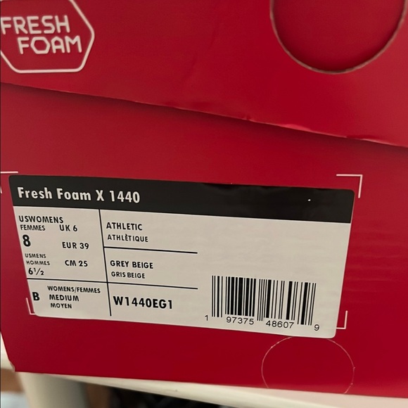 Women’s New Balance Fresh Foam X1440 Size 8 Grey Beige - Picture 10 of 13